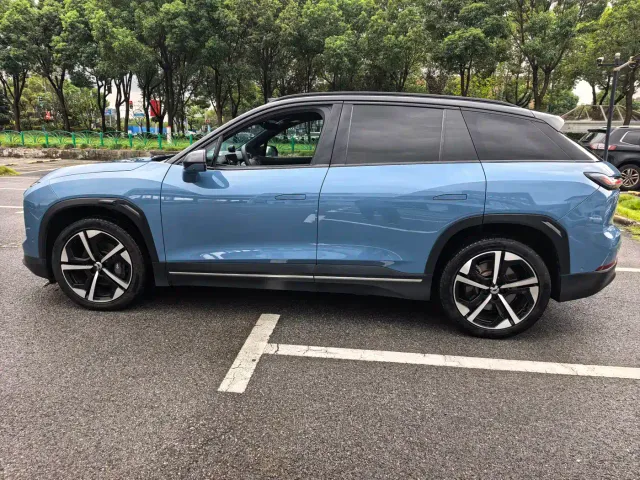 Nio ES7 — Фото автомобиля 9