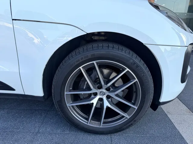Porsche Macan — Фото автомобиля 5