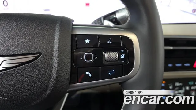 Genesis GV70 — Фото автомобиля 29