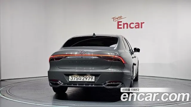 Hyundai Grandeur — Фото автомобиля 4