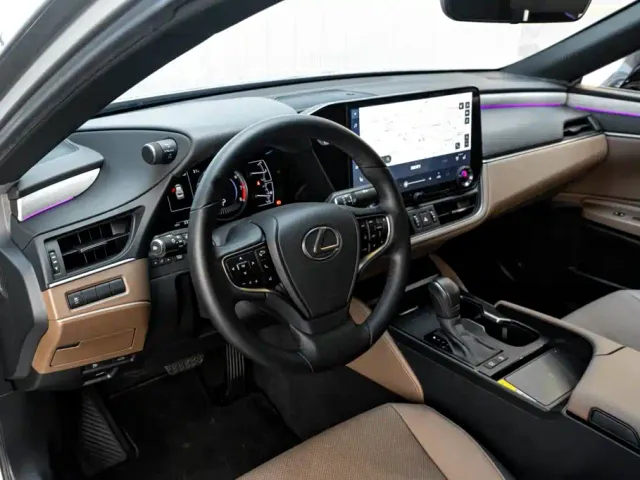 Lexus ES — Фото автомобиля 26
