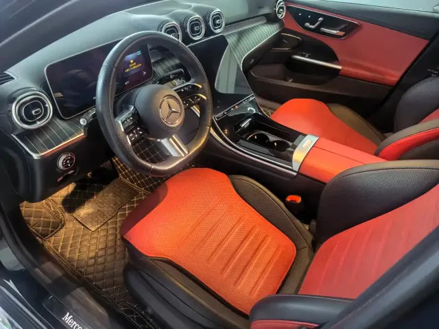 Mercedes-Benz C-Class — Фото автомобиля 11