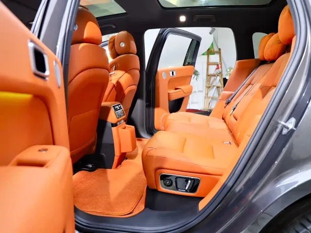 Li Auto L7 — Фото автомобиля 11