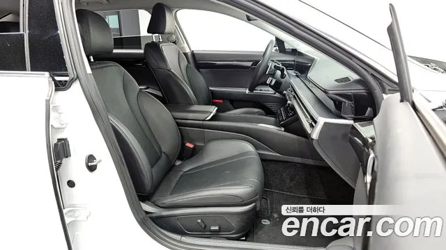 Hyundai Grandeur Grandeur (GN7) — Фото автомобиля 23