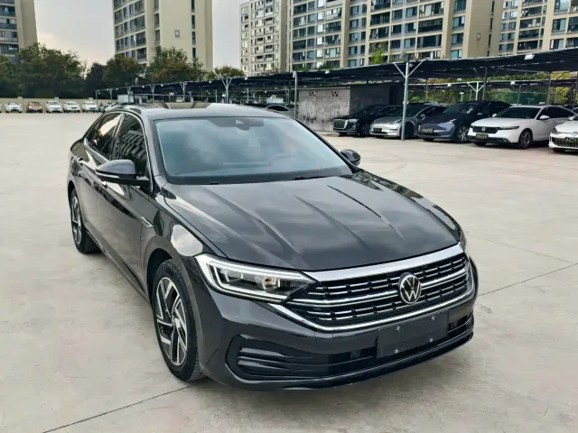 Volkswagen Sagitar — Фото автомобиля 3