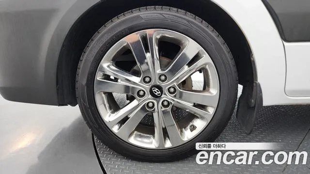 Hyundai Solati Solati 15 мест — Фото автомобиля 4
