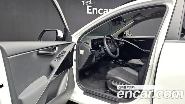Kia Niro Niro (New) — Фото автомобиля 10