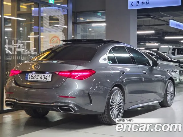 Mercedes-Benz C-Class — Фото автомобиля 2
