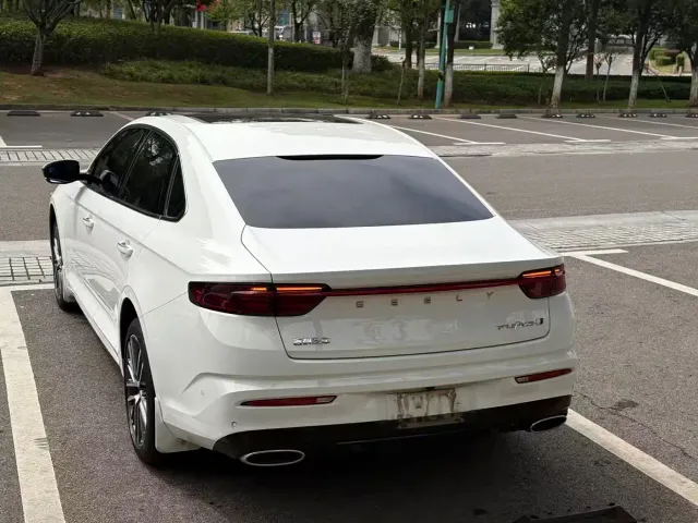 Geely Xingrui — Фото автомобиля 10
