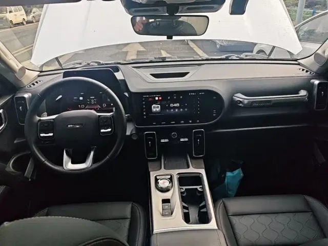 Haval Big Dog — Фото автомобиля 9