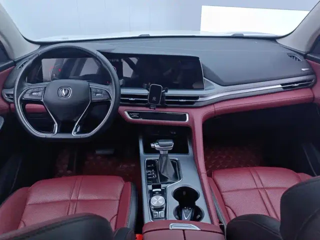 Changan CS75 Plus — Фото автомобиля 12