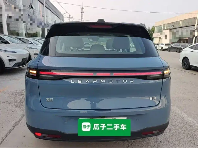 Leapmotor Leapmotor B10 2025 510 LiDAR Edition — Фото автомобиля 5