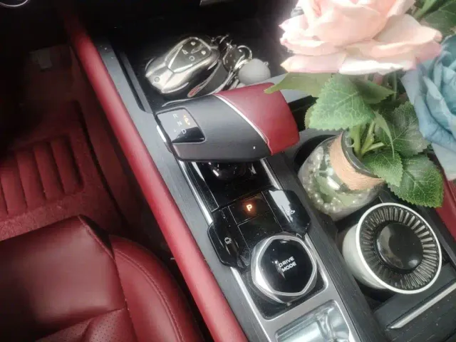 Changan CS75 Plus — Фото автомобиля 10
