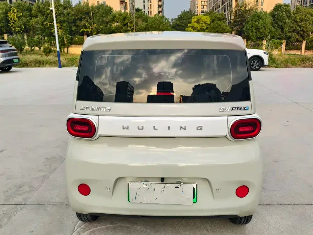Wuling Hongguang Mini EV — Фото автомобиля 6
