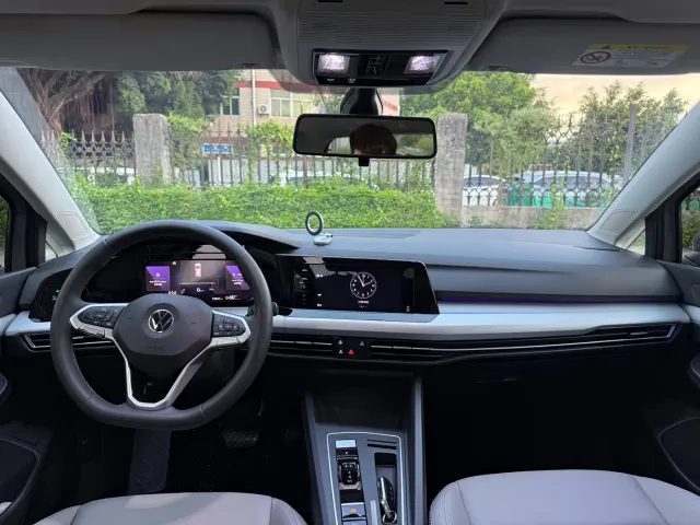 Volkswagen Golf 2023 280TSI DSG Pro — Фото автомобиля 6