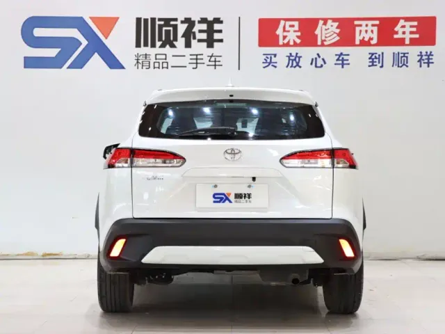 Toyota Corolla Cross — Фото автомобиля 5