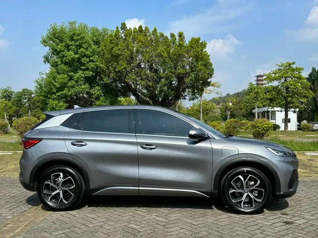 BYD Yuan PLUS — Фото автомобиля 5
