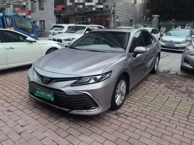 Фотография автомобиля — Toyota Camry