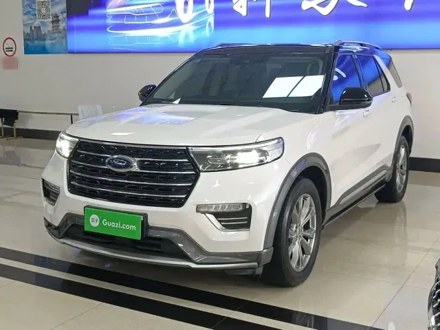 Фотография автомобиля — Ford Explorer