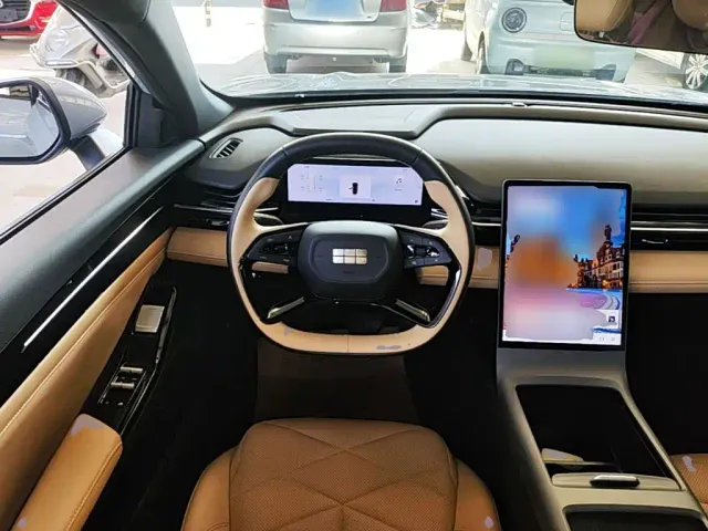 Geely Galaxy L6 — Фото автомобиля 10