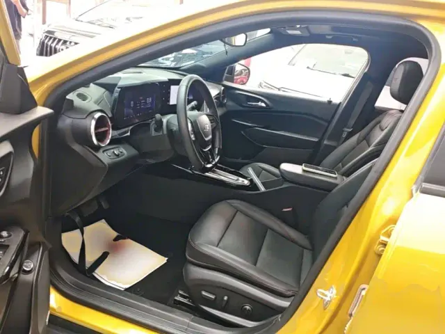 Chevrolet Seeker — Фото автомобиля 14