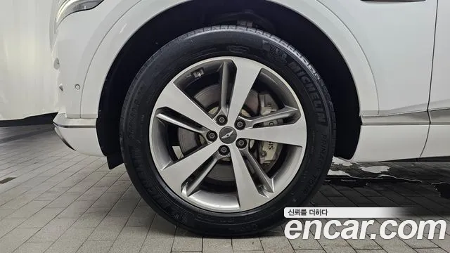 Genesis GV80 2.5T Бензин AWD — Фото автомобиля 5