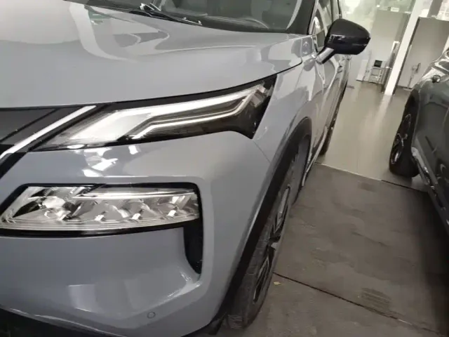 Nissan X-Trail — Фото автомобиля 23