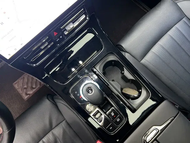 GAC Trumpchi E9 — Фото автомобиля 15