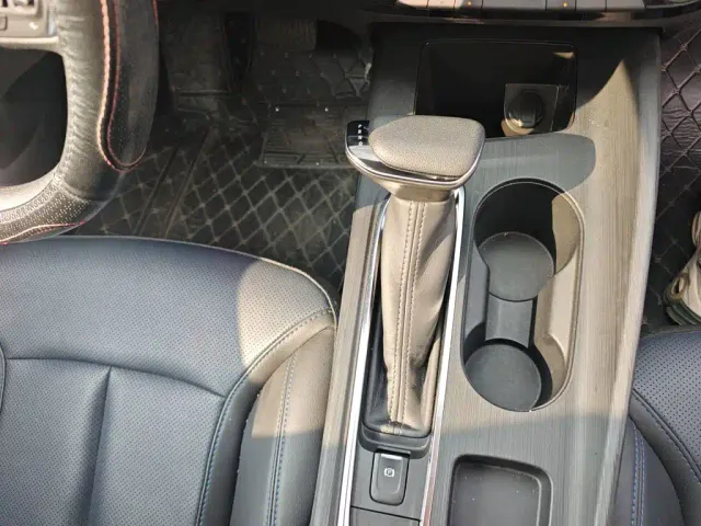 Buick Velite 6 — Фото автомобиля 15