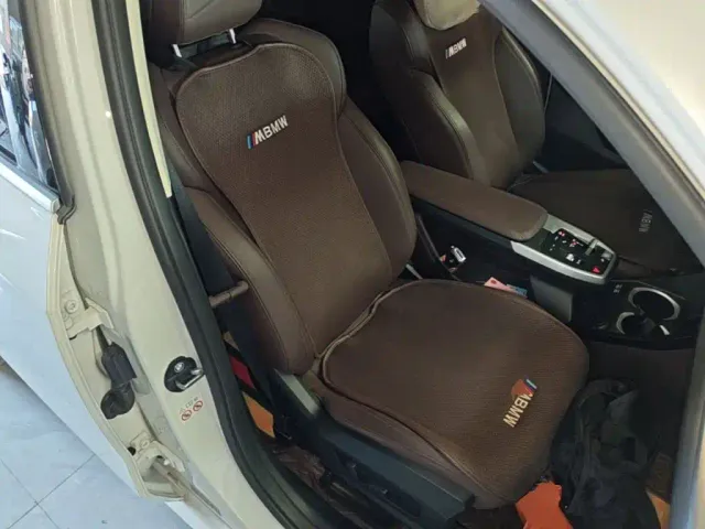 BMW X1 — Фото автомобиля 24
