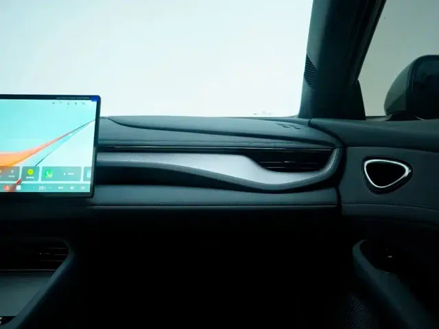 BYD Seal 06 GT — Фото автомобиля 19