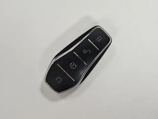 BYD Qin PLUS — Фото автомобиля 10
