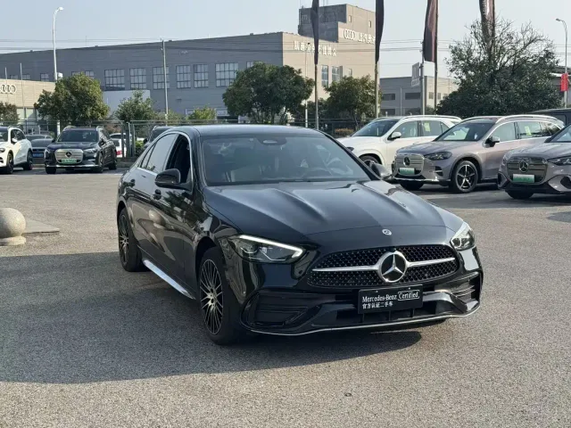 Mercedes-Benz C-Class — Фото автомобиля 3