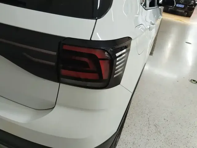 Volkswagen T-Cross — Фото автомобиля 7