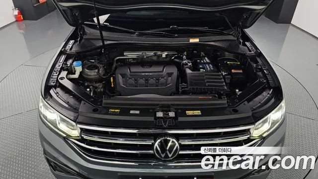 Volkswagen Tiguan — Фото автомобиля 6