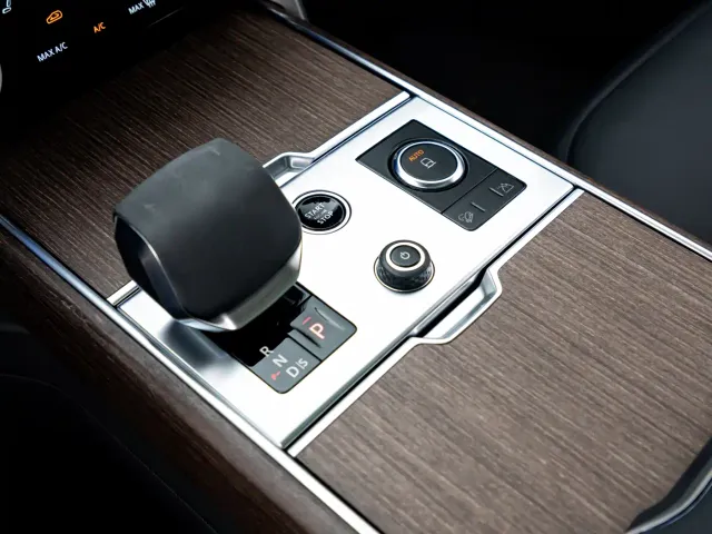 Land Rover Range Rover — Фото автомобиля 11