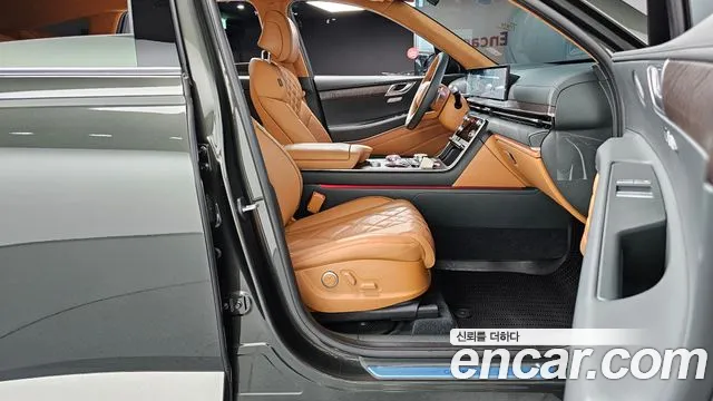 Genesis GV80 — Фото автомобиля 16