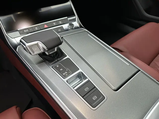 Audi A7L — Фото автомобиля 18