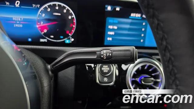 Mercedes-Benz A-Class W177 — Фото автомобиля 12