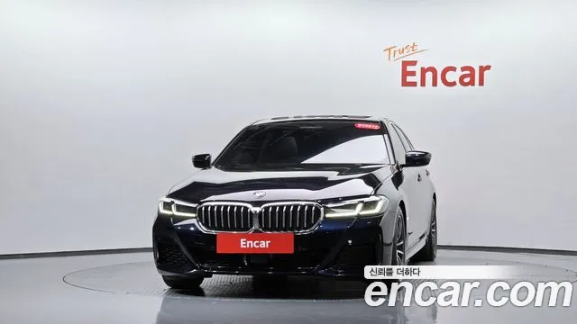 BMW 5 Series G30 — Фото автомобиля 3