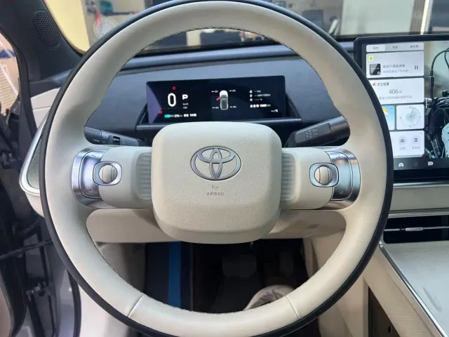 Toyota BoZhi 3X — Фото автомобиля 10