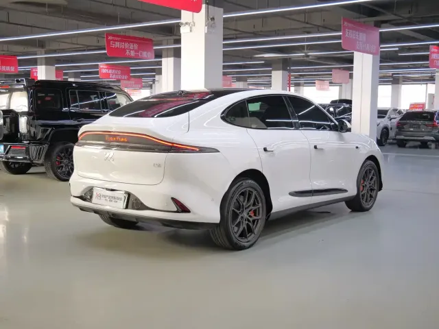IM Motors IM LS6 2025 Gecko Smart Drive Edition — Фото автомобиля 7