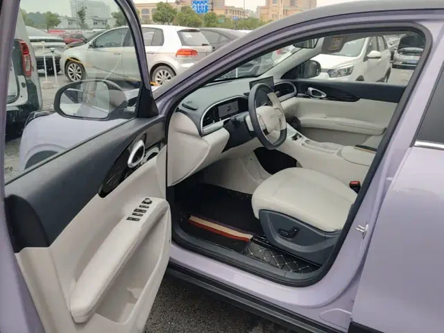 Geely Starry Wish — Фото автомобиля 15