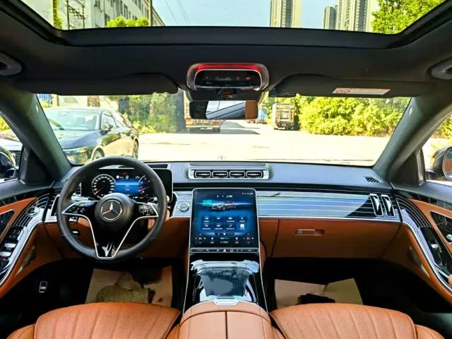Mercedes-Benz S-Class — Фото автомобиля 8