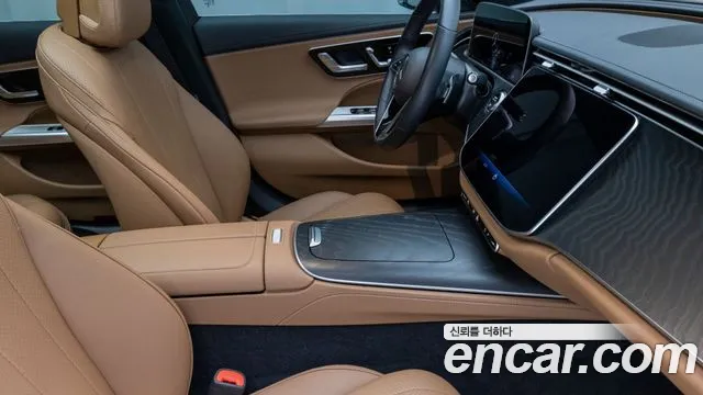 Mercedes-Benz E-Class W214 — Фото автомобиля 13