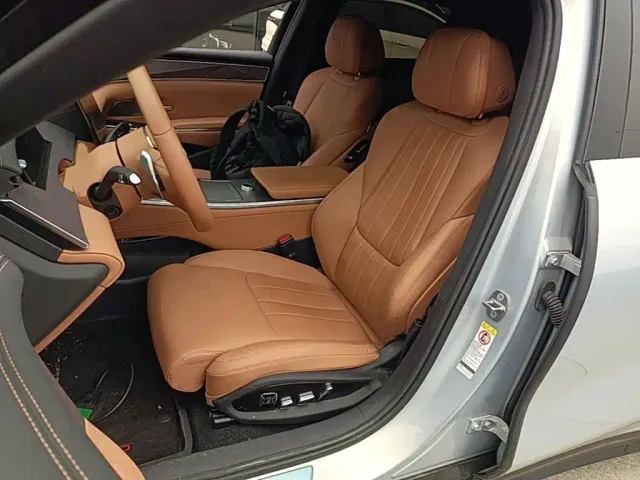 BYD Han L — Фото автомобиля 14