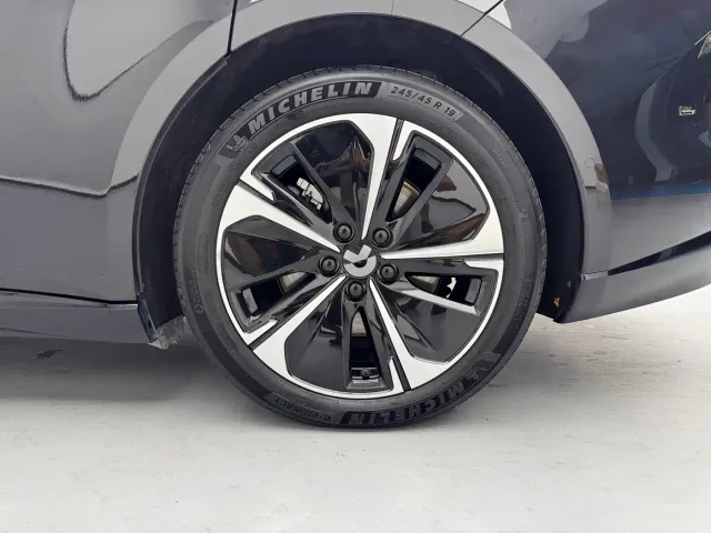 Nio ET5 Touring — Фото автомобиля 13