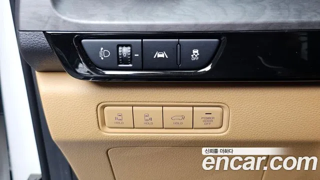 Kia Carnival 4th Gen — Фото автомобиля 24