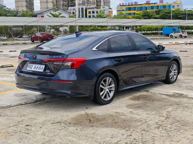 Honda Civic — Фото автомобиля 6