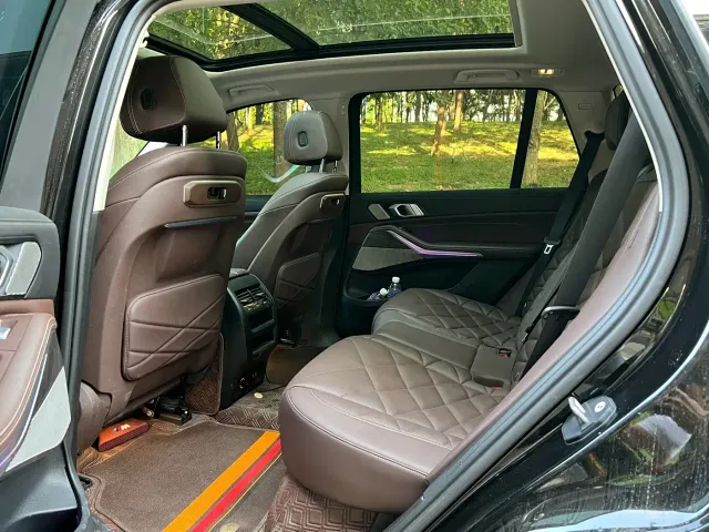 BMW X5 — Фото автомобиля 5